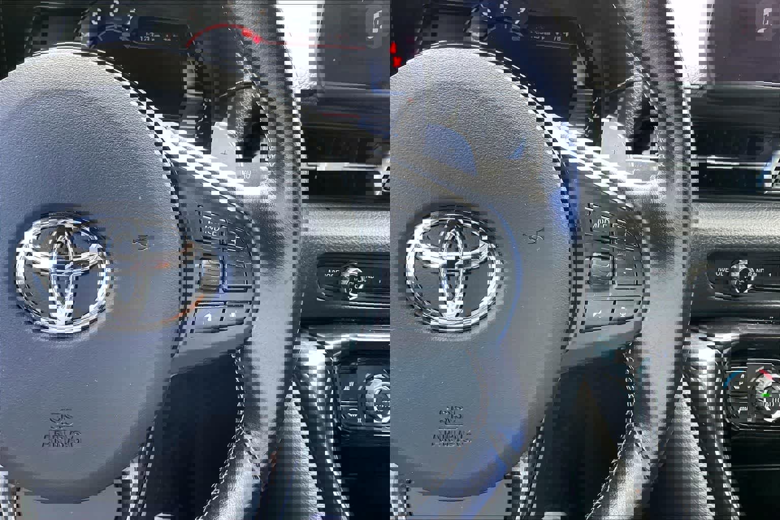 Used 2022 Toyota Supra Premium w/ Driver Assist Package image 24