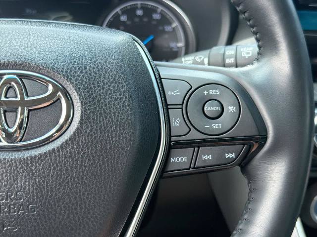 Used 2021 Toyota Venza XLE w/ Softex Package AWD/4WD image 25