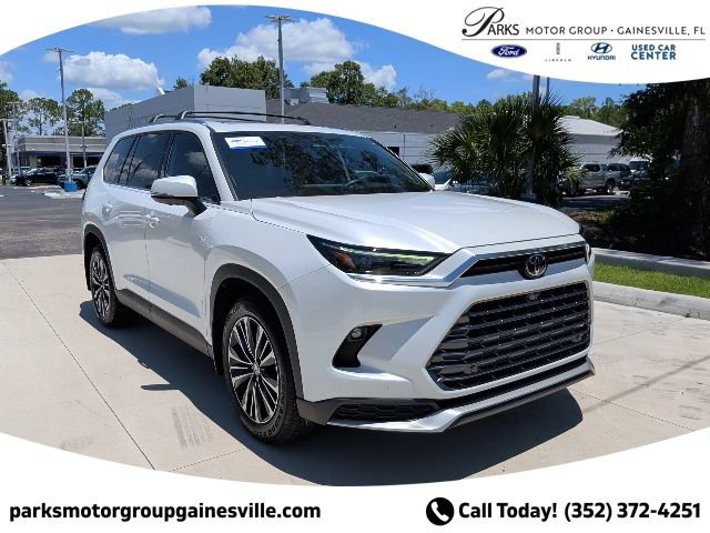 Used 2024 Toyota Grand Highlander AWD Hybrid image 1