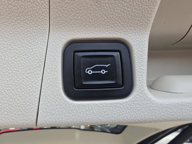 Used 2021 GMC Acadia Denali w/ Denali Ultimate Package AWD/4WD image 21