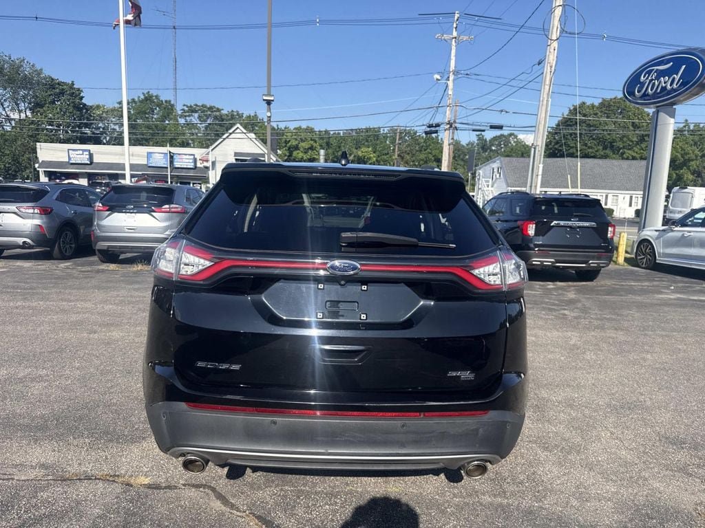 Certified 2017 Ford Edge SEL AWD/4WD image 4