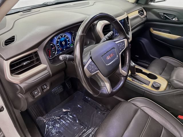 Used 2019 GMC Acadia Denali w/ Technology Package FWD image 9