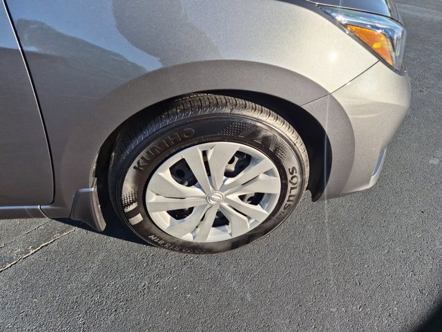 Used 2025 Nissan Versa S w/ Trunk Package FWD image 11