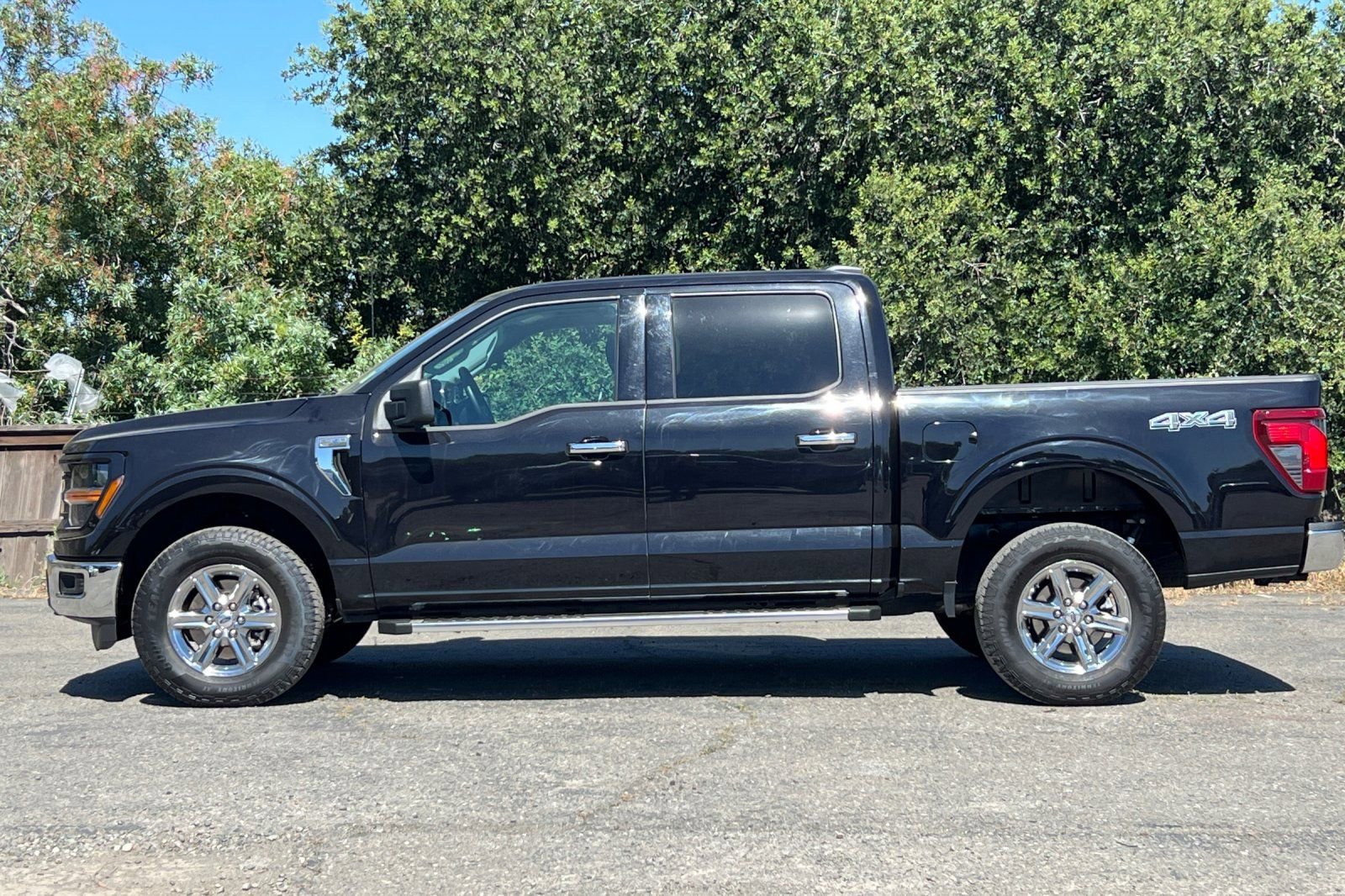 Certified 2025 Ford F150 XLT w/ Equipment Group 301A Standard AWD/4WD image 7