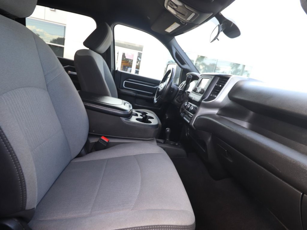 Used 2024 RAM 3500 SLT w/ Quick Order Package 2YG SLT AWD/4WD image 10