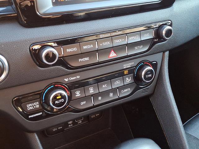 Used 2017 Kia Niro EX w/ Paint Protection Package image 15