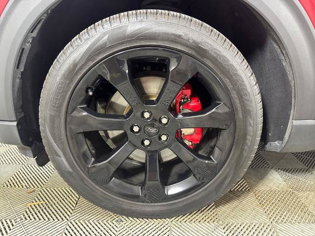 Certified 2022 Ford Explorer ST w/ Equipment Group 401A RWD image 9