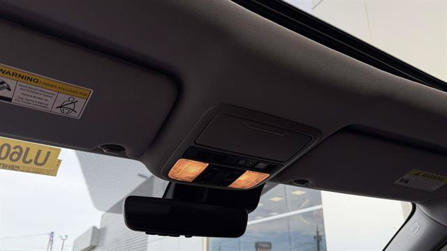 Used 2021 Honda Pilot Touring image 22