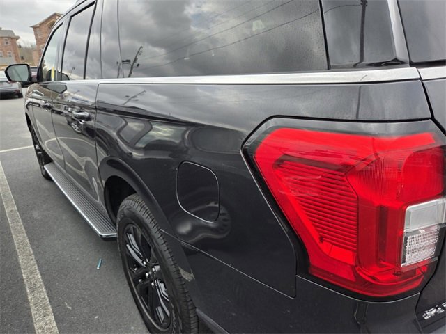 Certified 2023 Ford Expedition Max XLT image 7