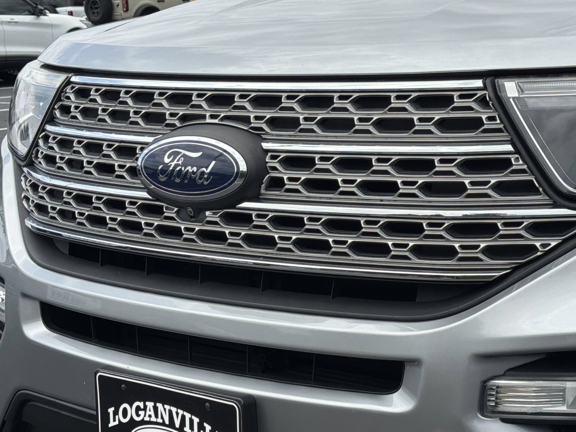 Certified 2020 Ford Explorer Limited w/ Class III Trailer Tow Package RWD image 36
