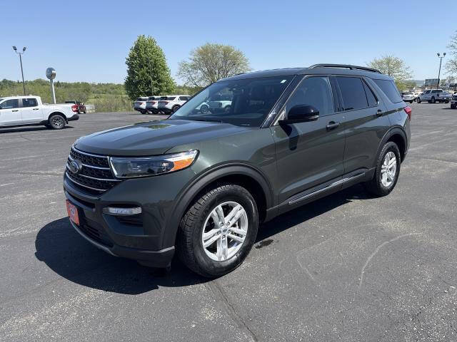Certified 2023 Ford Explorer XLT w/ Equipment Group 202A