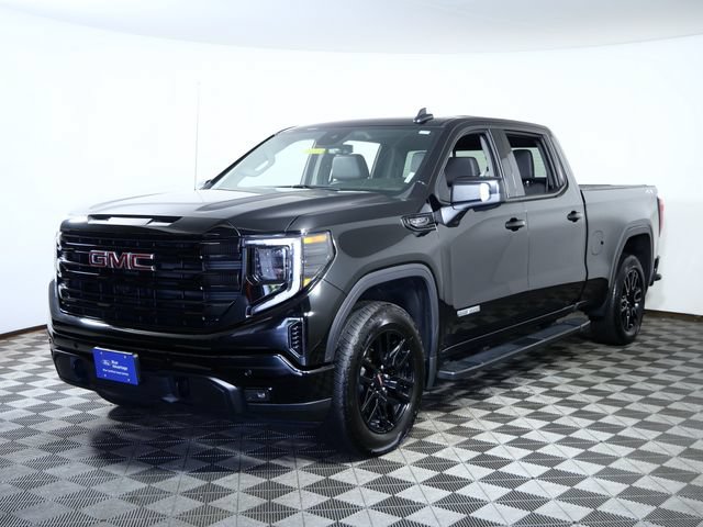 Used 2025 GMC Sierra 1500 Elevation w/ Elevation Premium Package AWD/4WD image 2