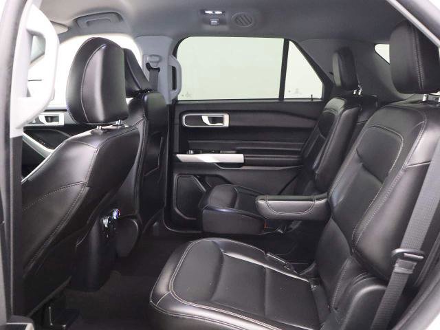 Certified 2021 Ford Explorer XLT w/ Equipment Group 202A image 21