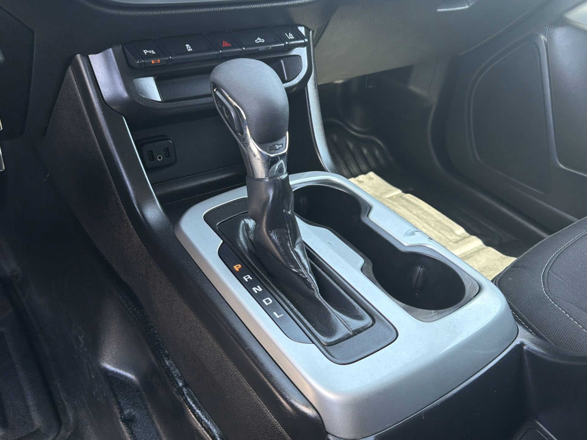 Used 2022 Chevrolet Colorado LT w/ Fleet Safety Package image 13