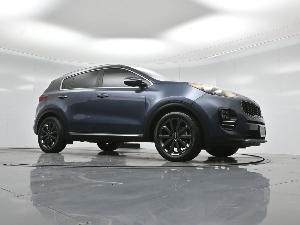 Used 2018 Kia Sportage EX w/ EX Sport Appearance Package image 2