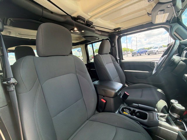 Used 2023 Jeep Wrangler Unlimited Sport AWD/4WD image 21