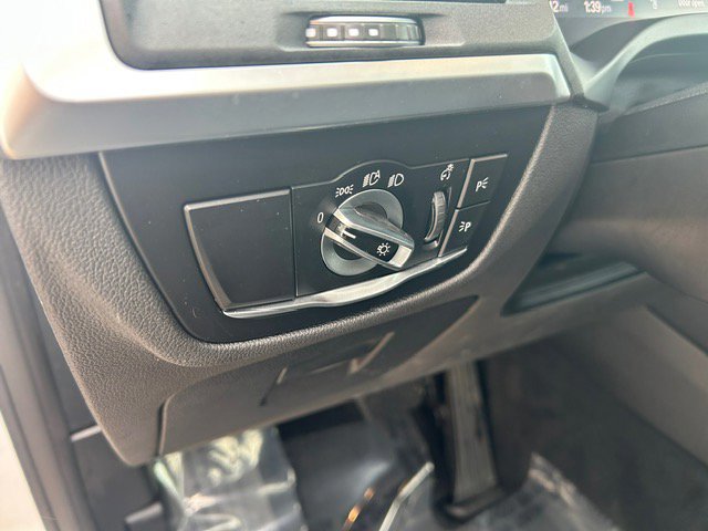 Used 2024 BMW X3 sDrive30i w/ Convenience Package image 16