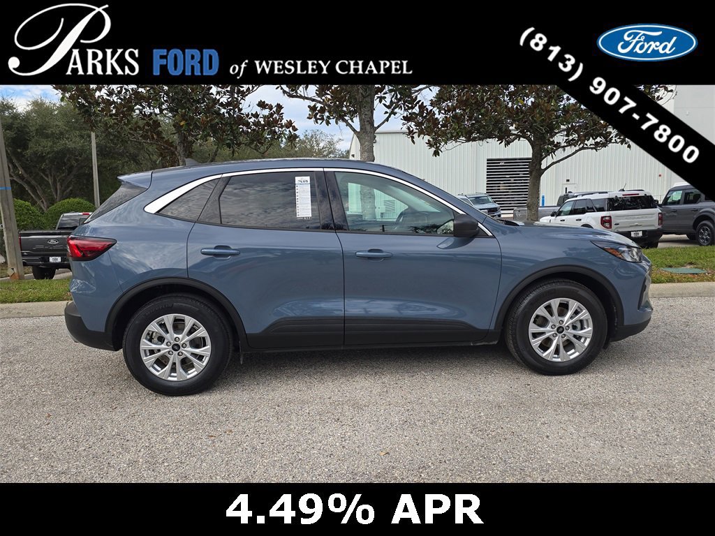 Certified 2024 Ford Escape Active w/ Tech Pack #1 image 3