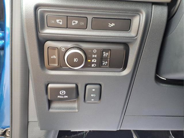 Certified 2024 Ford F150 Lariat w/ FX4 Off-Road Package AWD/4WD image 18