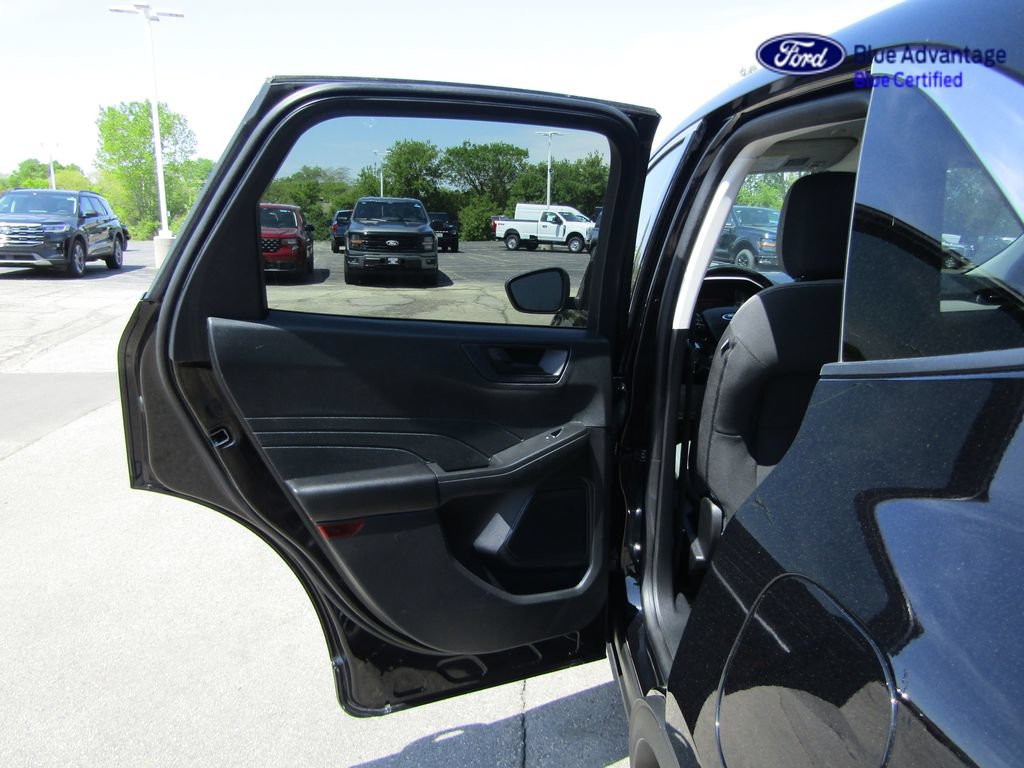 Certified 2022 Ford Escape SE w/ Convenience Package FWD image 39