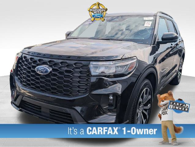 Certified 2025 Ford Explorer ST-Line RWD image 1