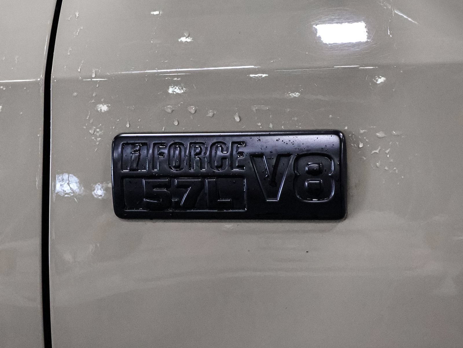 Used 2020 Toyota Tundra SR5 w/ SR5 Leather Package RWD image 20