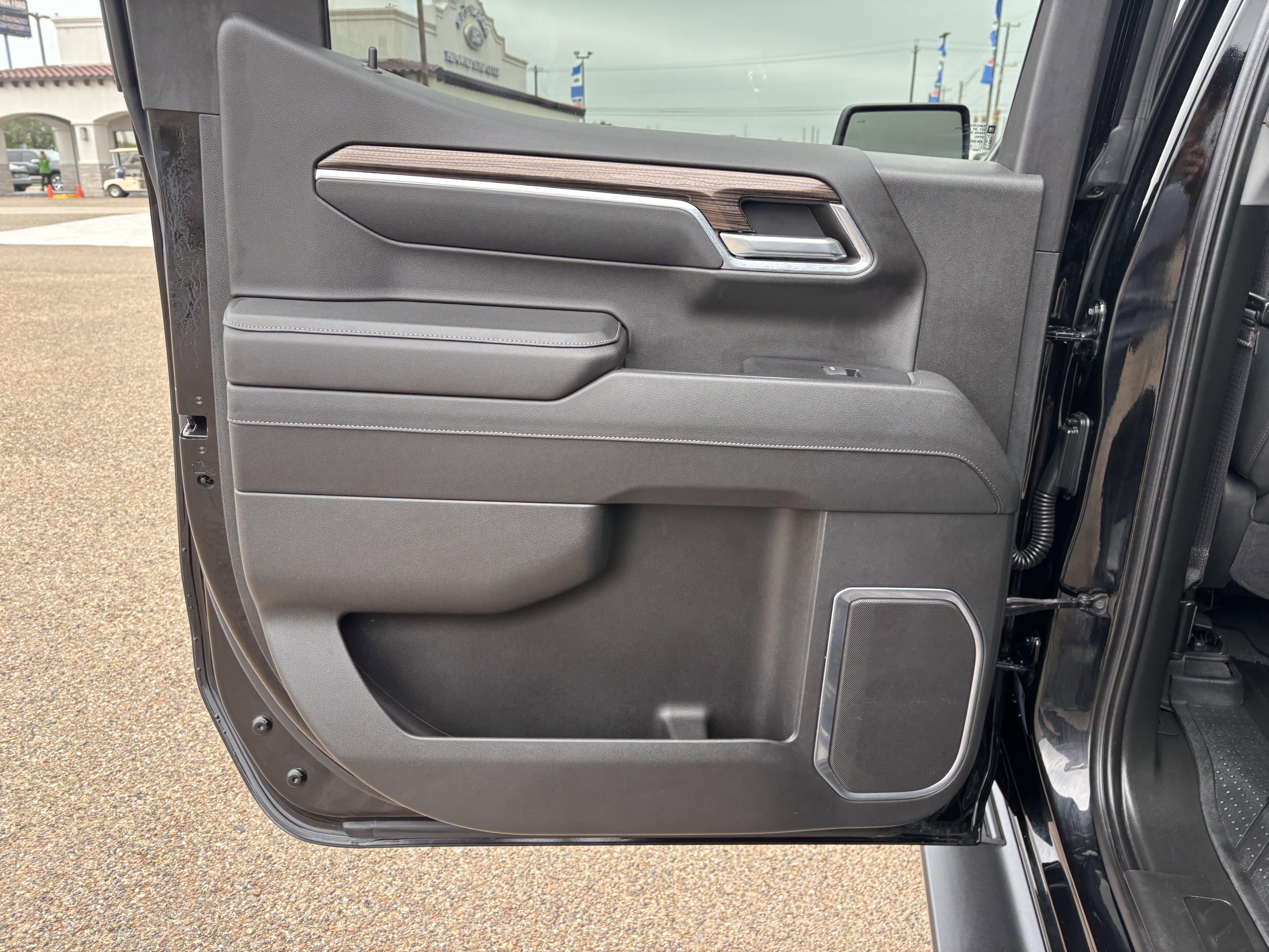 Used 2023 Chevrolet Silverado 1500 RST RWD image 14