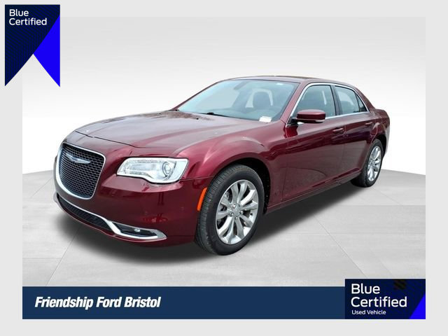 Used 2021 Chrysler 300 Touring L image 1