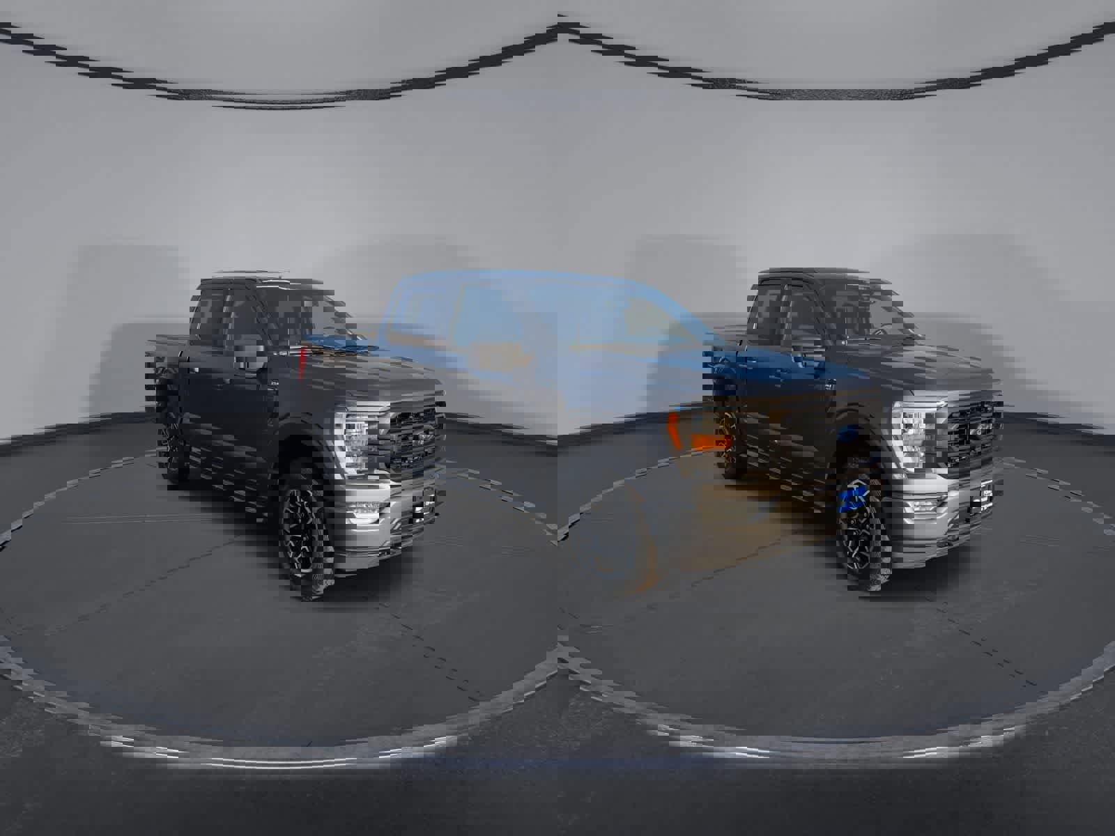 Certified 2022 Ford F150 XLT w/ Equipment Group 302A High image 2