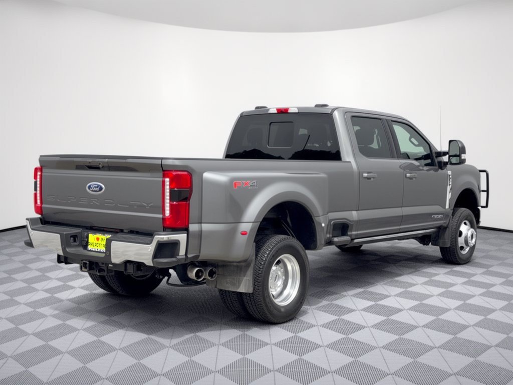 Certified 2025 Ford F350 Lariat w/ Lariat Ultimate Package AWD/4WD image 9