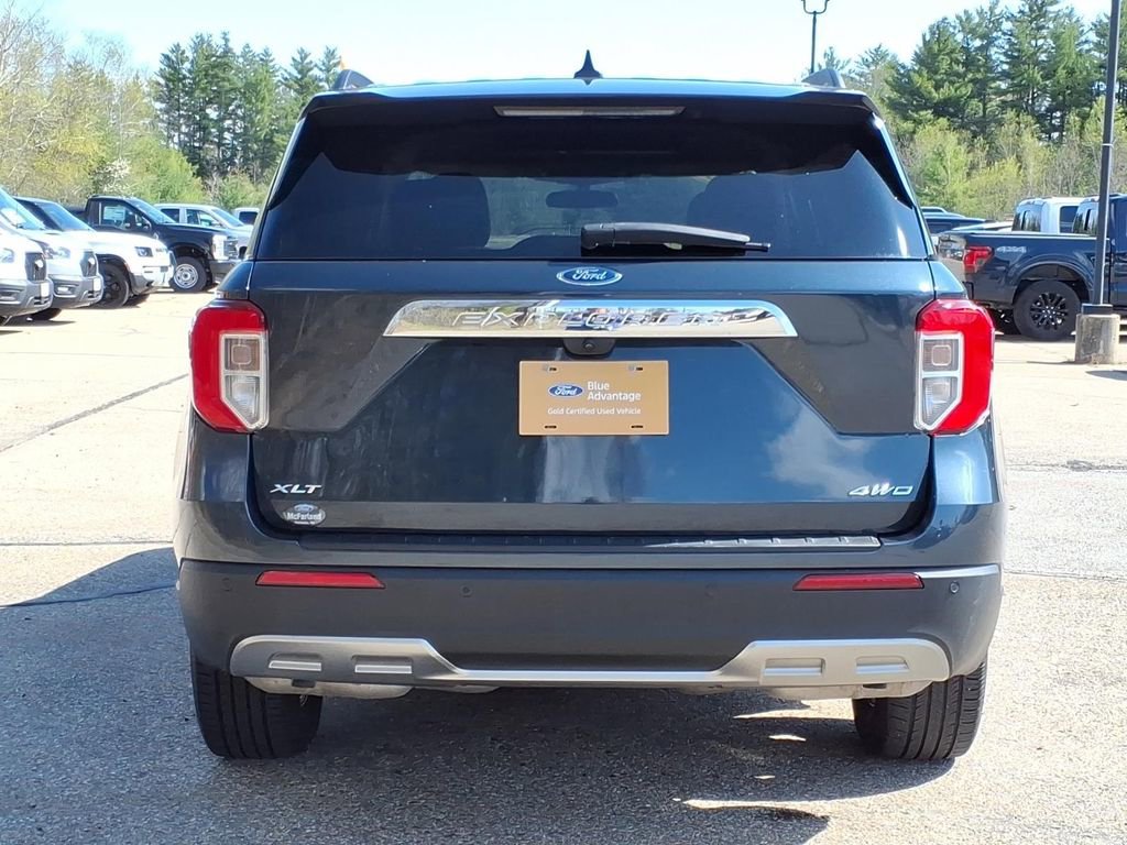 Certified 2023 Ford Explorer XLT w/ Equipment Group 202A AWD/4WD image 5