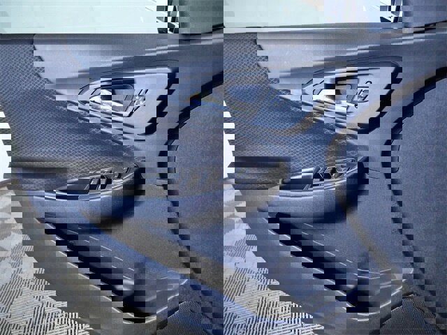 Used 2023 Chevrolet Malibu RS image 25