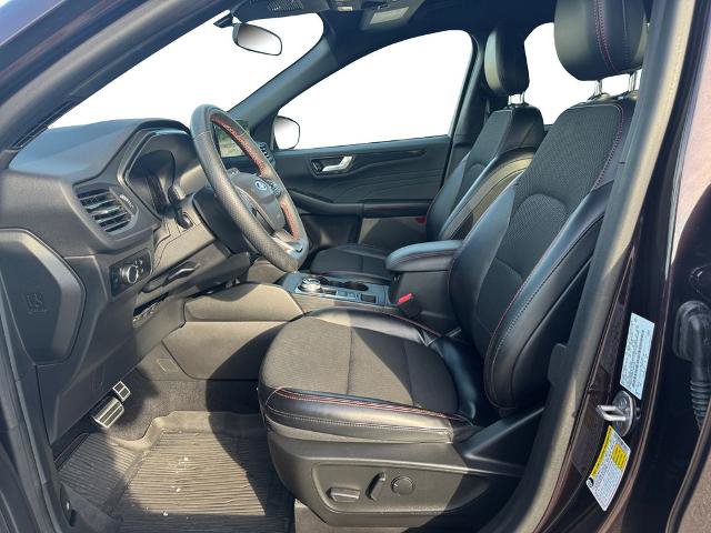 Certified 2023 Ford Escape ST-Line w/ Tech Pack #1 FWD image 9