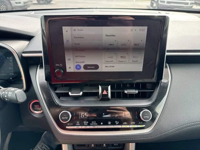 Used 2023 Toyota Corolla Cross XLE AWD/4WD image 16