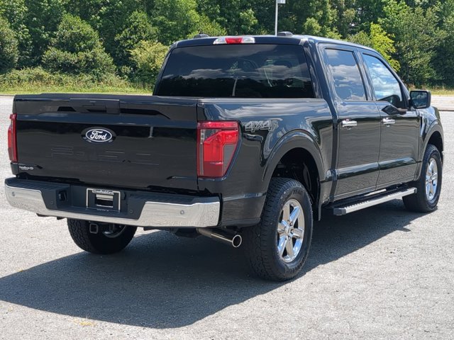 Certified 2025 Ford F150 XLT w/ Equipment Group 301A Standard AWD/4WD image 4