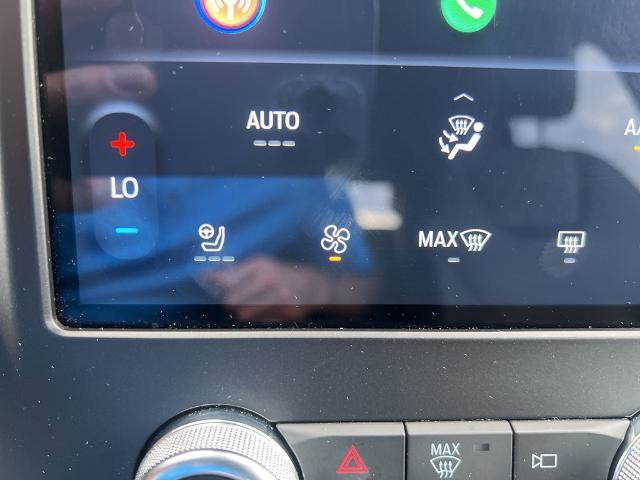 Certified 2024 Ford Edge Titanium image 31