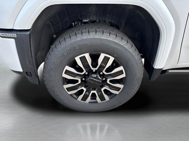 Used 2025 GMC Sierra 3500 Denali Ultimate w/ Snow Plow Prep/Camper Package AWD/4WD image 26