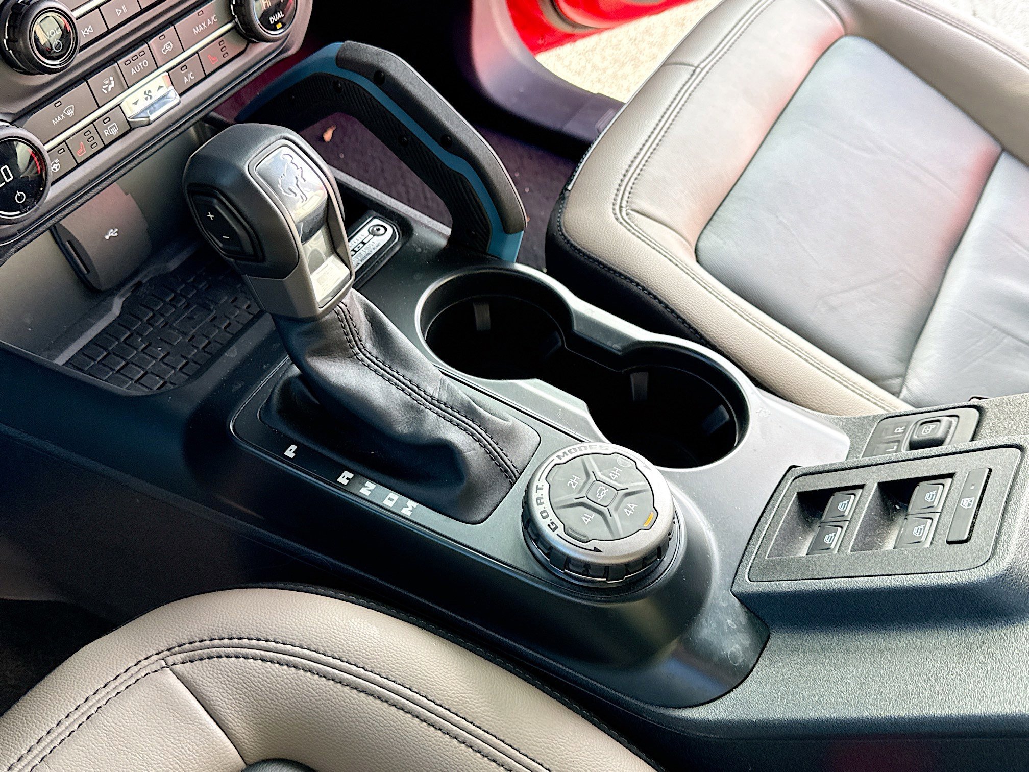 Certified 2024 Ford Bronco Wildtrak image 13