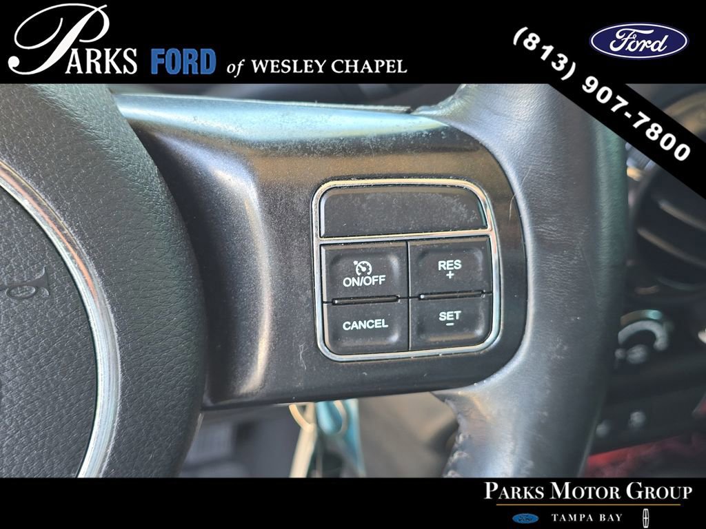 Used 2017 Jeep Wrangler Unlimited Rubicon AWD/4WD image 28