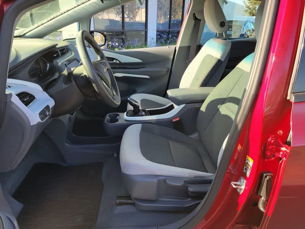 Used 2017 Chevrolet Bolt LT FWD image 11
