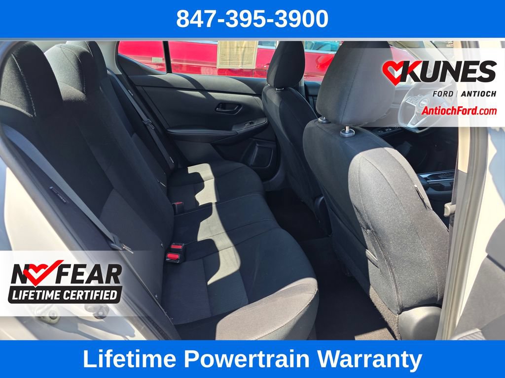 Used 2024 Nissan Sentra SV FWD image 25
