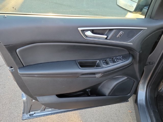 Certified 2024 Ford Edge SEL w/ Convenience Package AWD/4WD image 12