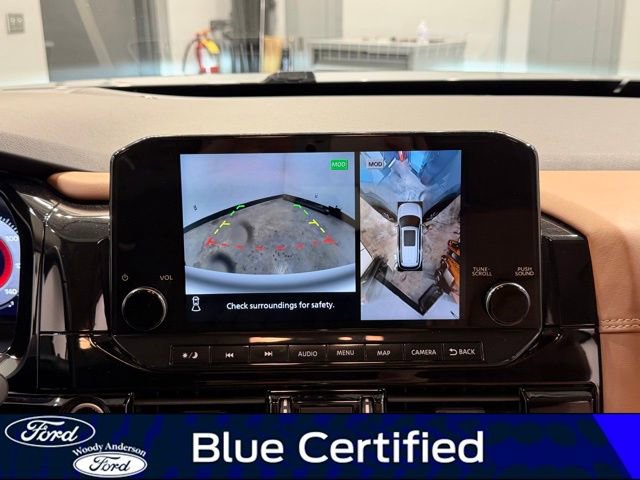 Used 2023 Nissan Pathfinder Platinum AWD/4WD image 16