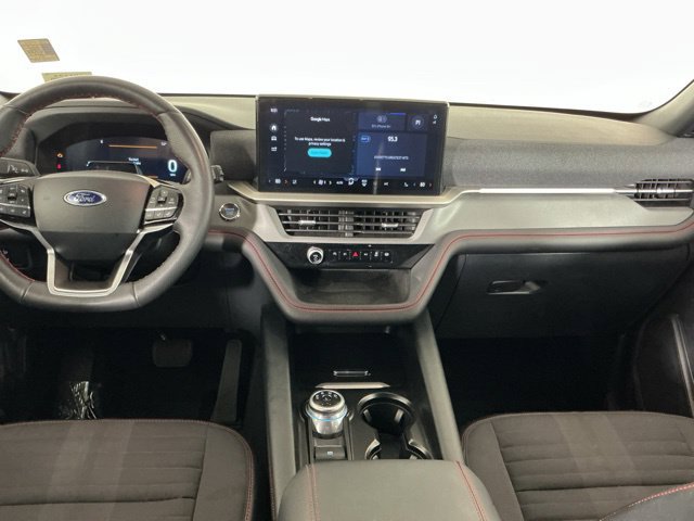 Certified 2025 Ford Explorer ST-Line w/ ST-Line Street Pack AWD/4WD image 27