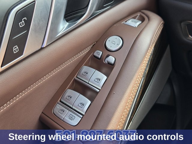 Used 2025 BMW X7 xDrive40i AWD/4WD image 32