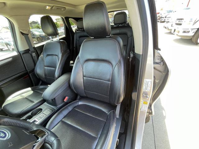 Certified 2020 Ford Escape SE Sport AWD/4WD image 17