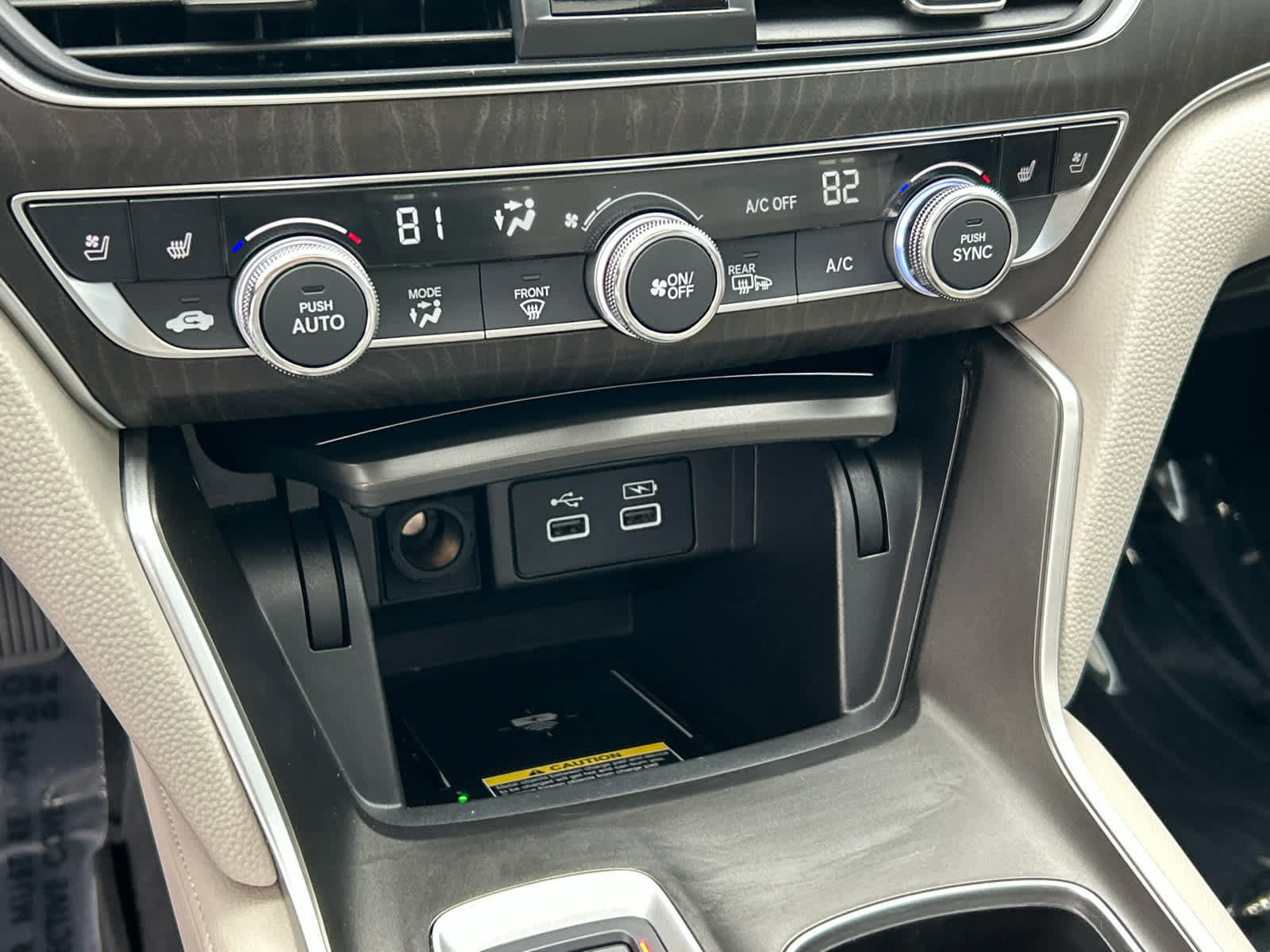 Used 2022 Honda Accord Touring image 39