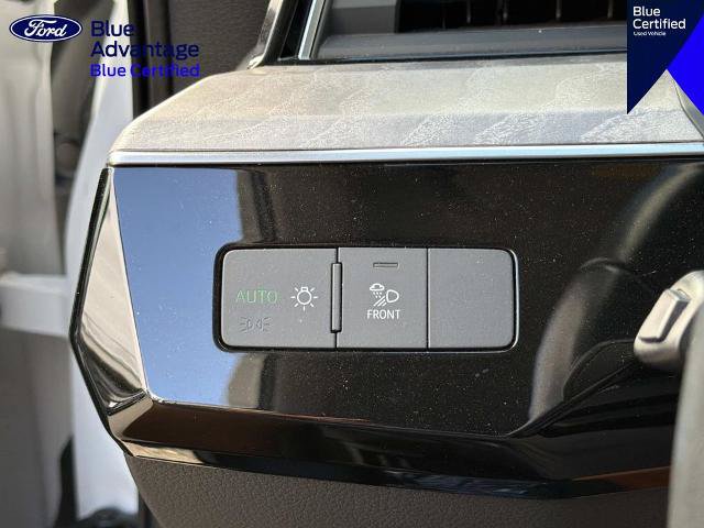 Used 2024 Audi Q8 e-tron Premium AWD/4WD image 32