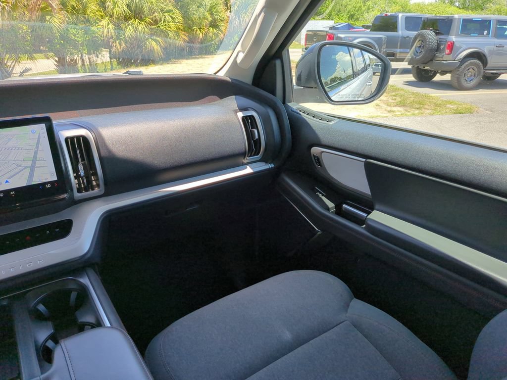 Certified 2025 Ford Expedition Max Active RWD image 20