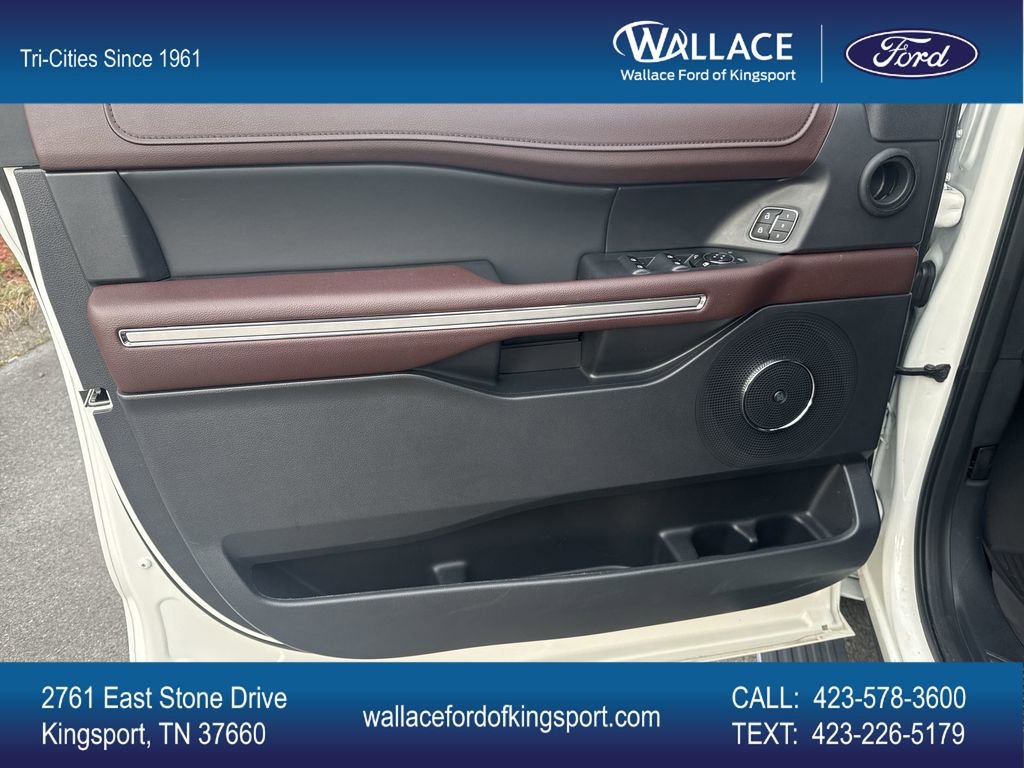 Certified 2024 Ford Expedition Limited image 23